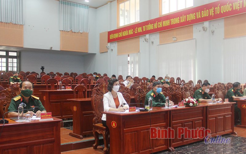 Đến năm 2025, có 90% trở lên cán bộ ban CHQS cấp xã trình độ cao đẳng, đại học