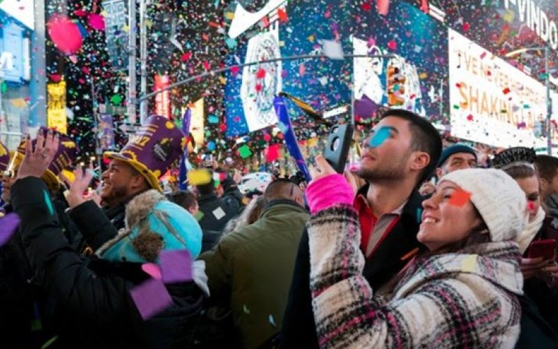 Mỹ không hạn chế số người tham dự các sự kiện đón mừng Năm mới
