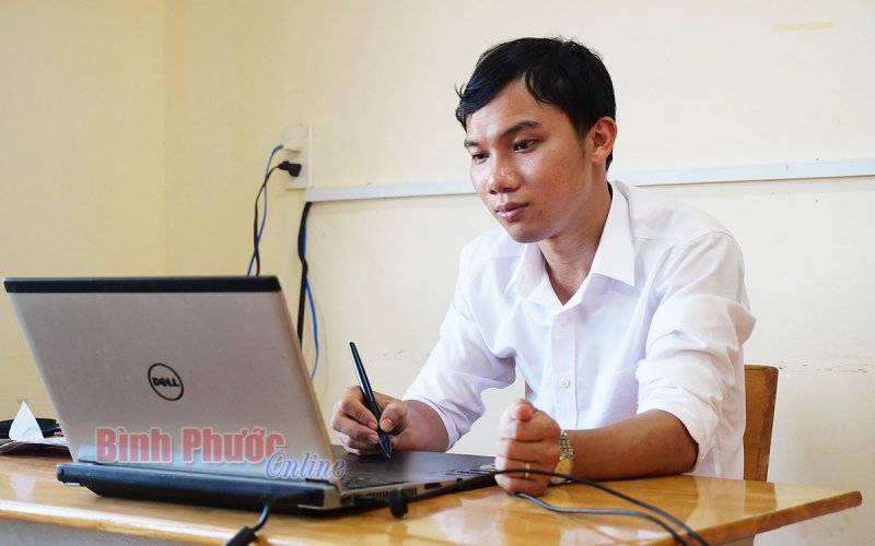 Thầy Lê Anh Đông - gương tiêu biểu “Chia sẻ cùng thầy cô”
