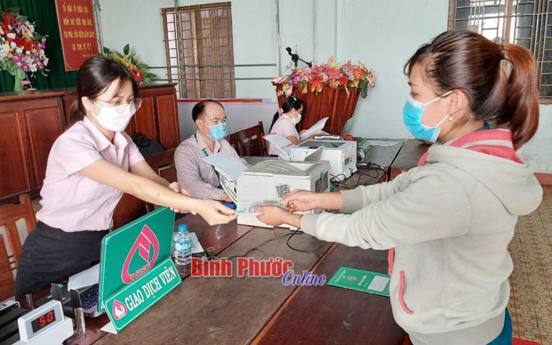 Tiếp sức hộ khó khăn bắt nhịp “bình thường mới”