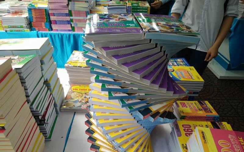 Tổ chức Ng&agrave;y s&aacute;ch v&agrave; văn h&oacute;a đọc Việt Nam