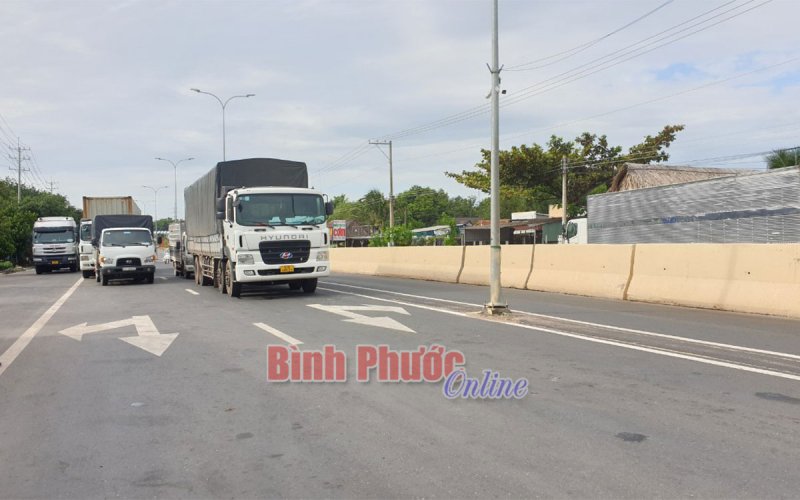 Từ 18 giờ ngày 30-11, tạm dừng hoạt động một số chốt kiểm soát dịch