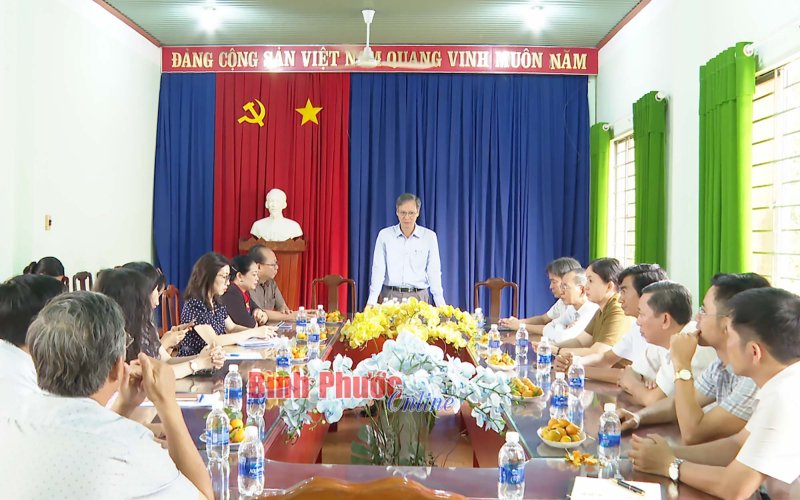 Ban Thi đua -  Khen thưởng Trung ương thăm mô hình nông nghiệp tại Đồng Phú