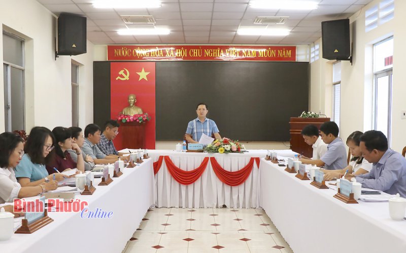 Ban Văn hóa - Xã hội họp thống nhất báo cáo thẩm tra dự thảo nghị quyết