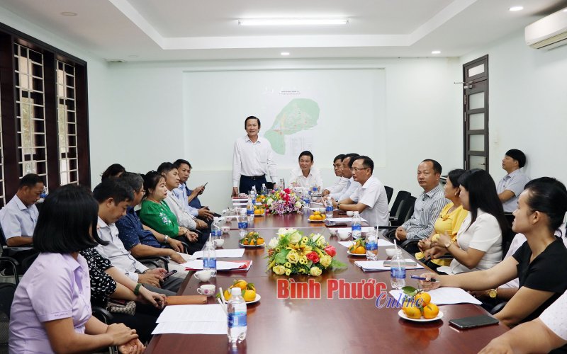 Đảng ủy khối Cơ quan và Doanh nghiệp sẽ tiếp tục đồng hành với Bù Đăng trong công tác giảm nghèo 