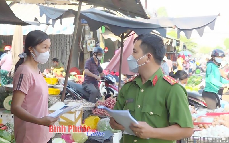 Đấu tranh với tội phạm mạng xã hội