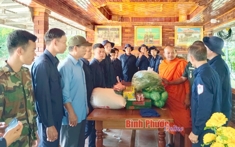 Đội K72 tỉnh Bình Phước quy tập được 11 bộ hài cốt liệt sĩ tại Campuchia