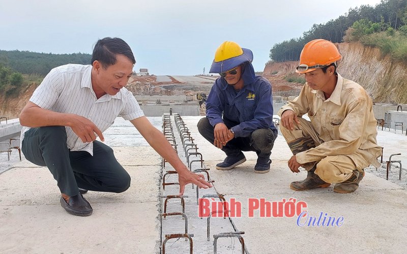 Dự án đường vào Khu công nghiệp - dân cư Đồng Phú: Nhiều khó khăn cần tháo gỡ