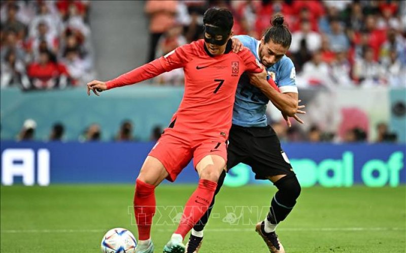 Hàn Quốc cầm chân Uruguay trong trận cầu không bàn thắng