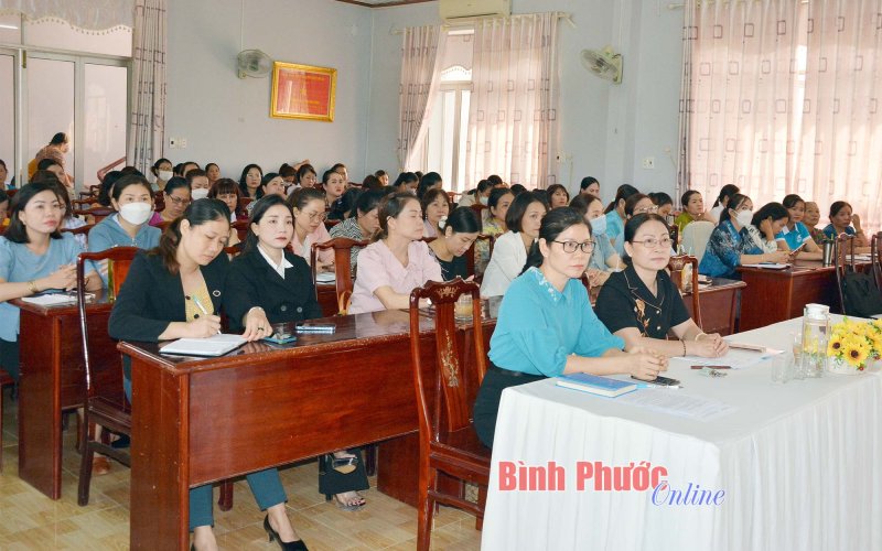 Hơn 130 cán bộ, hội viên tham gia Đề án hỗ trợ phụ nữ khởi nghiệp