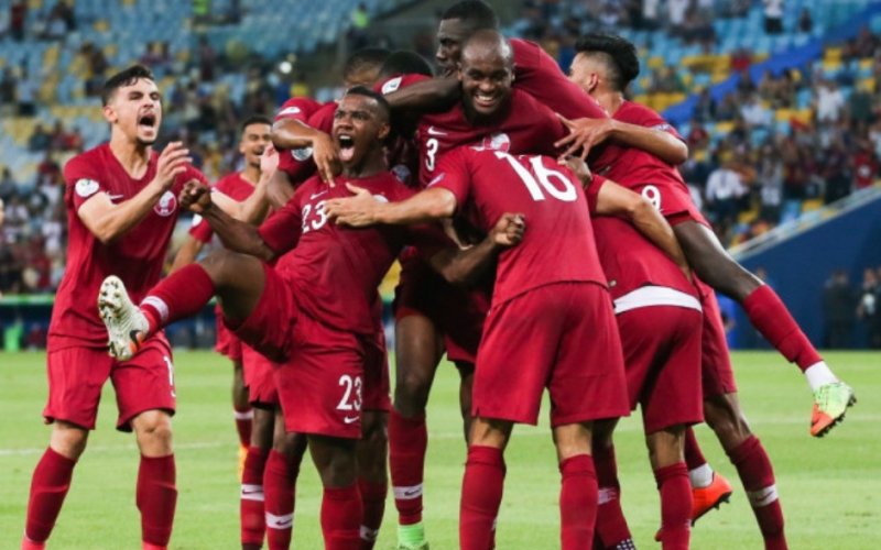Khai mạc World Cup 2022: Chờ màn 'ra oai' của chủ nhà Qatar