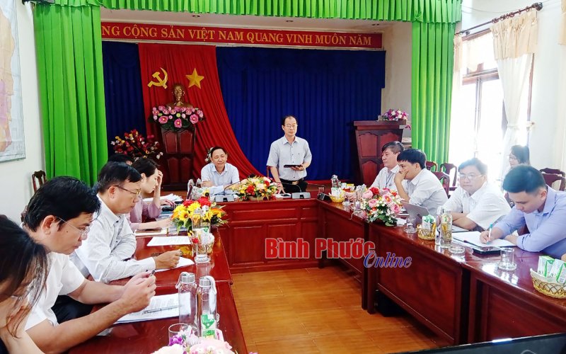 Kiểm tra công tác phổ biến, giáo dục pháp luật tại Bình Long