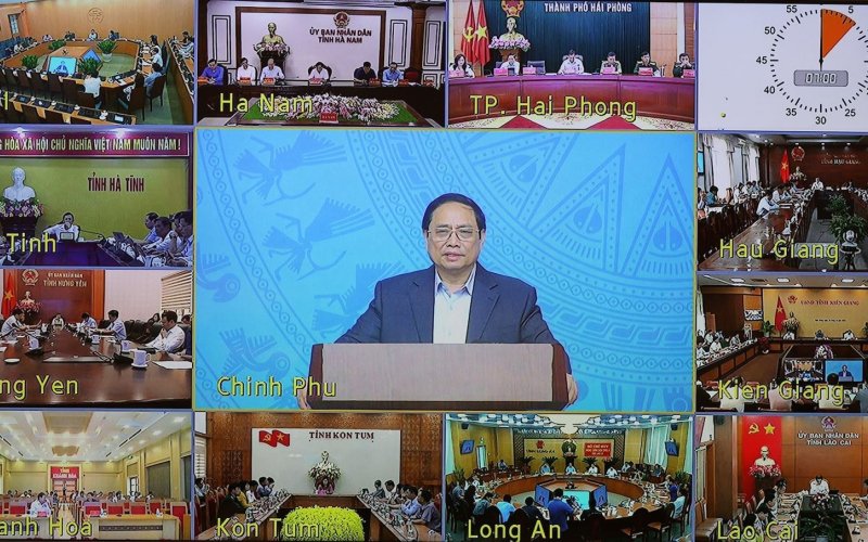 Nghiên cứu, điều chỉnh chính sách phòng, chống dịch COVID-19 phù hợp với tình hình mới