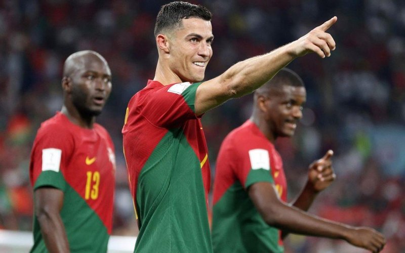 Ronaldo ghi bàn giúp Bồ Đào Nha thắng kịch tính trước Ghana