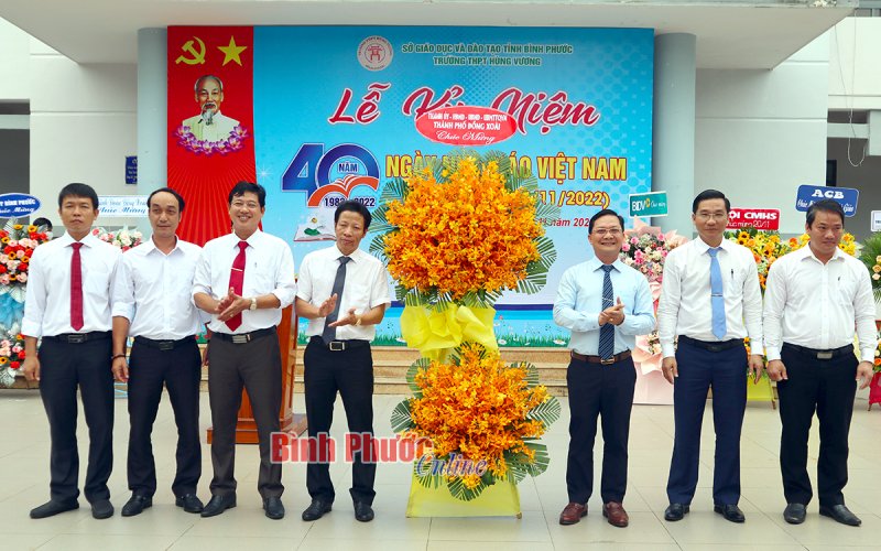 Trường THPT Hùng Vương tiếp tục nâng cao chất lượng và giữ vững thương hiệu