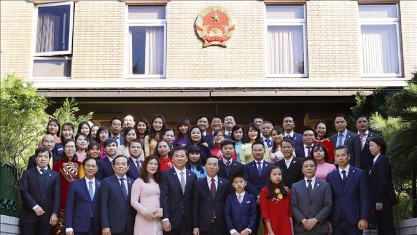 Chủ tịch nước Võ Văn Thưởng thăm Đại sứ quán Việt Nam tại Nhật Bản