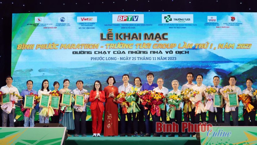 Khai mạc giải “Bình Phước Marathon - Trường Tươi Group lần thứ I, năm 2023”