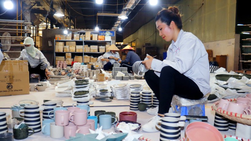 Khám phá xưởng gốm xuất khẩu ở Đông Triều