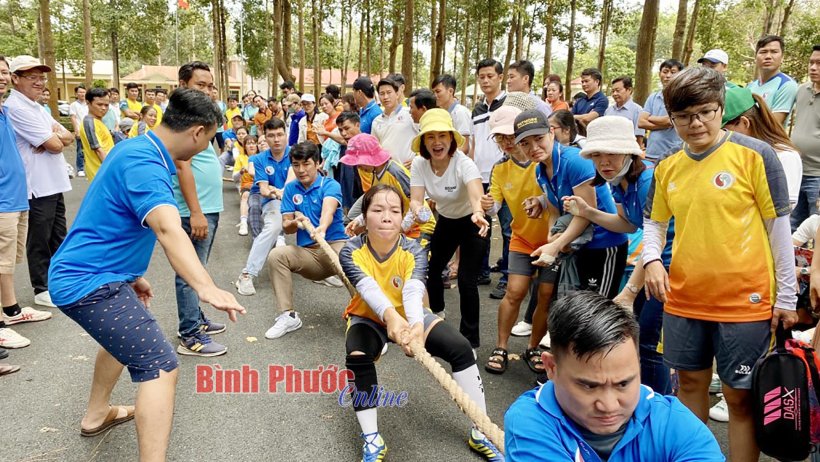 Sôi động hội thao Văn phòng đăng ký đất đai tỉnh Bình Phước
