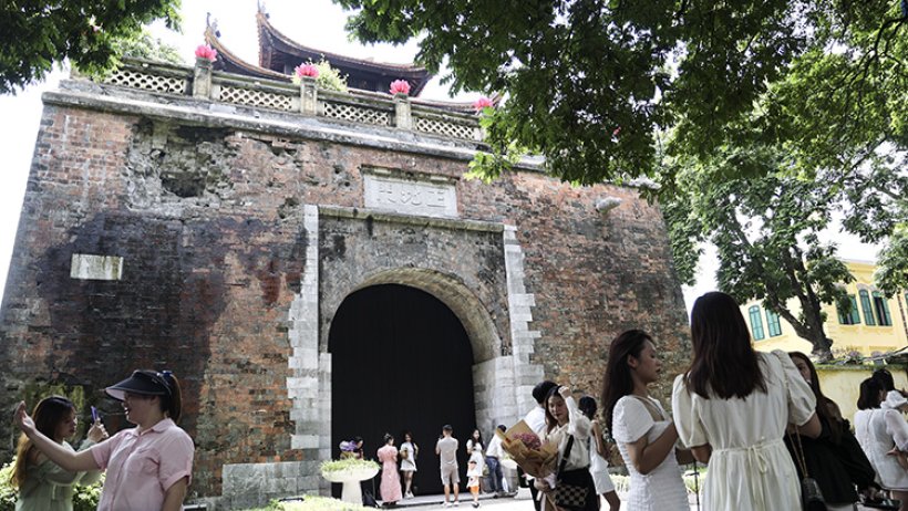 Thời tiết ngày 4-11: Bắc Bộ sáng sớm có sương mù, Nam Bộ chiều mưa rào