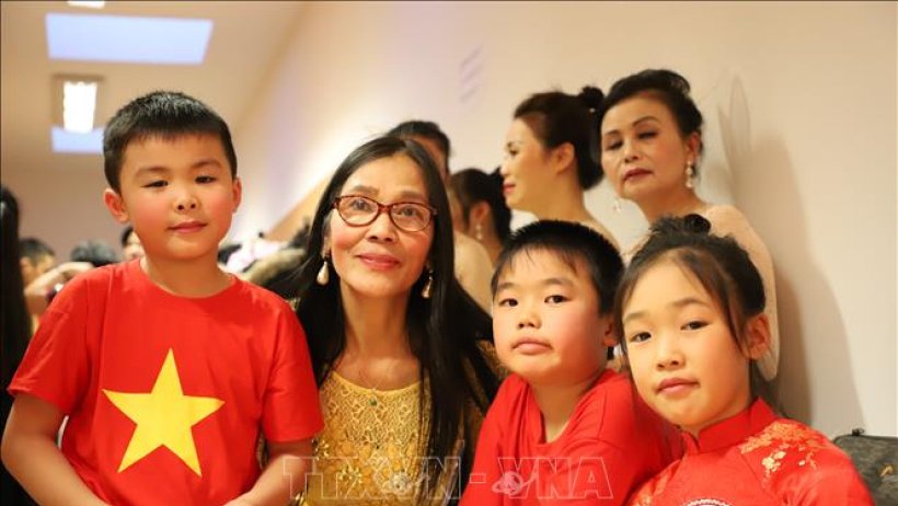 Trường tiếng Việt AWO - nơi lưu giữ n&eacute;t văn h&oacute;a truyền thống của người Việt tại Đức