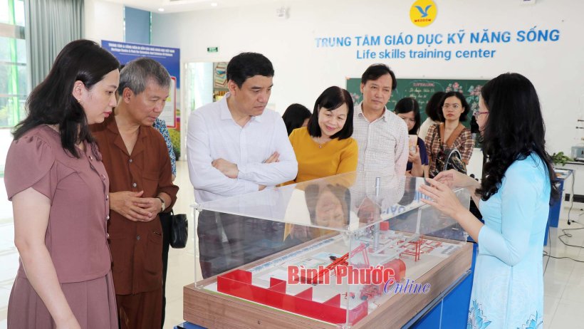 Ủy ban Văn hóa - Giáo dục của Quốc hội khảo sát tại Công viên Di sản các nhà khoa học Việt Nam