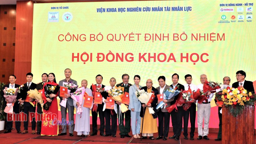 Viện Khoa học nghiên cứu nhân tài nhân lực kỷ niệm 15 năm hoạt động