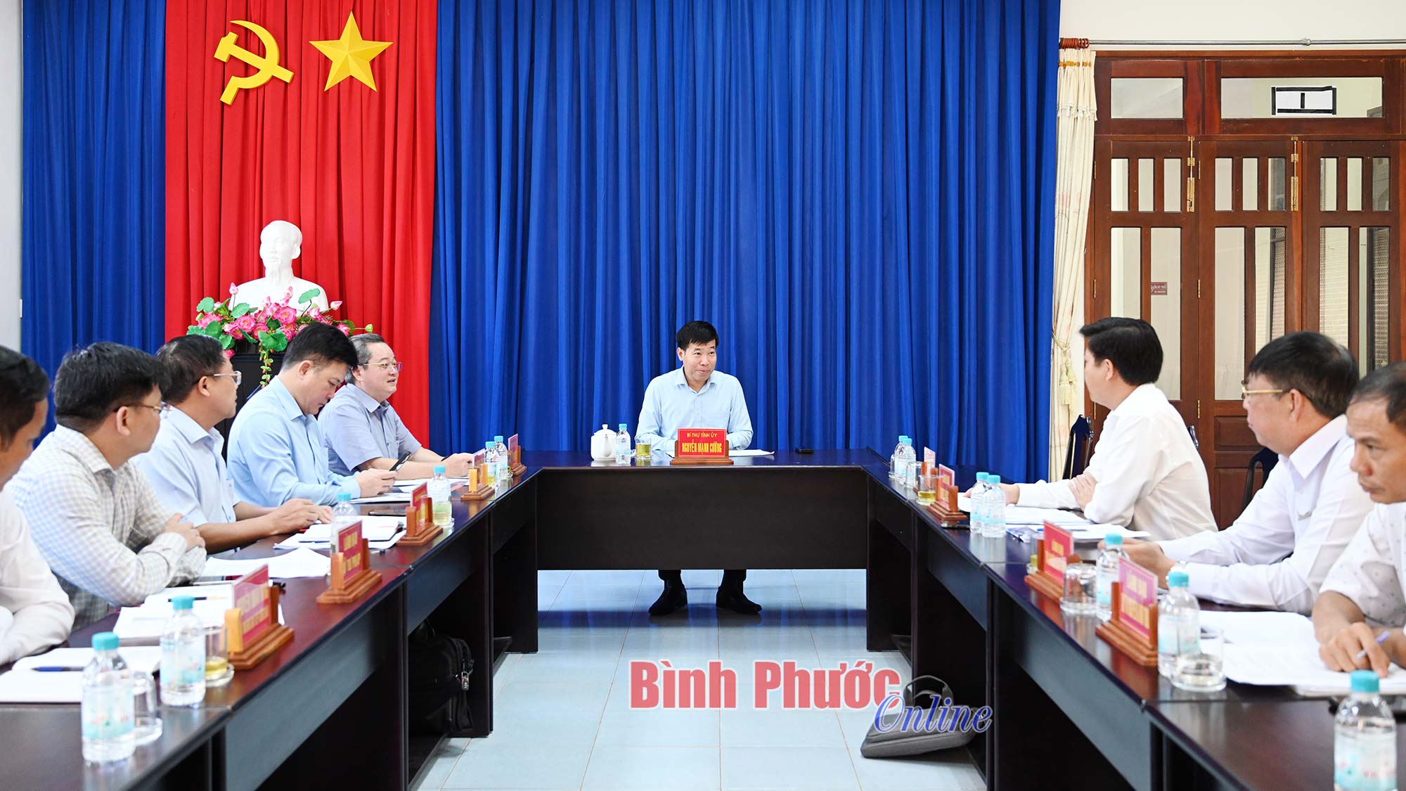 Bí thư Tỉnh ủy Nguyễn Mạnh Cường tiếp công dân định kỳ