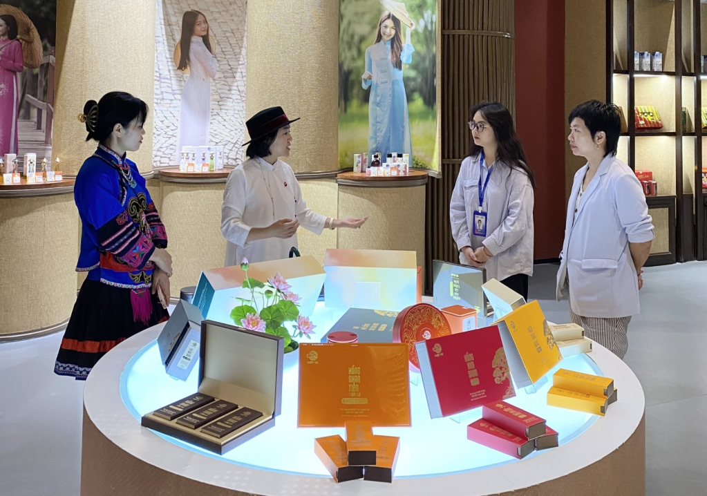 Đưa sản phẩm thương hiệu Quảng Ninh ra thị trường quốc tế