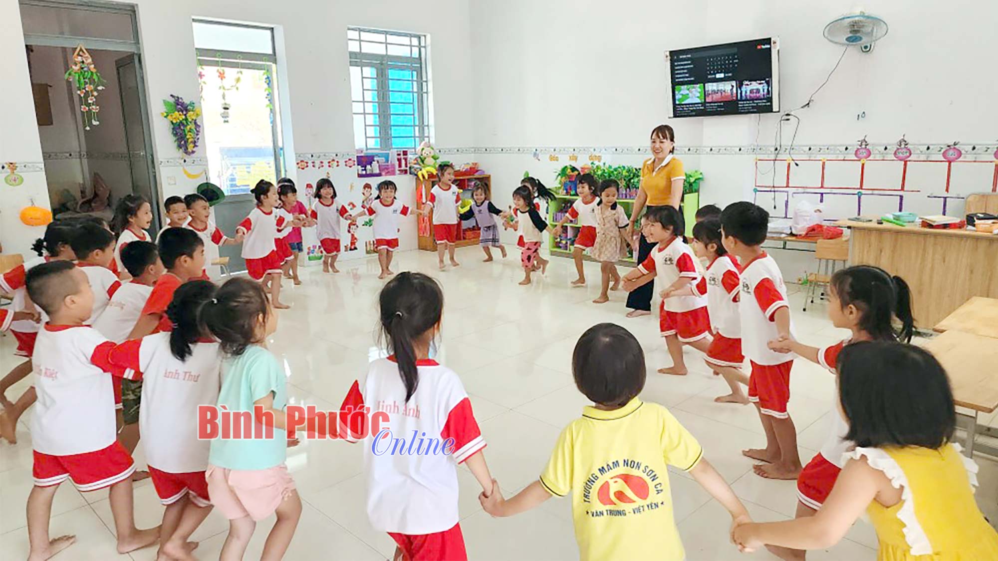 Giáo dục Bù Ðăng khởi sắc