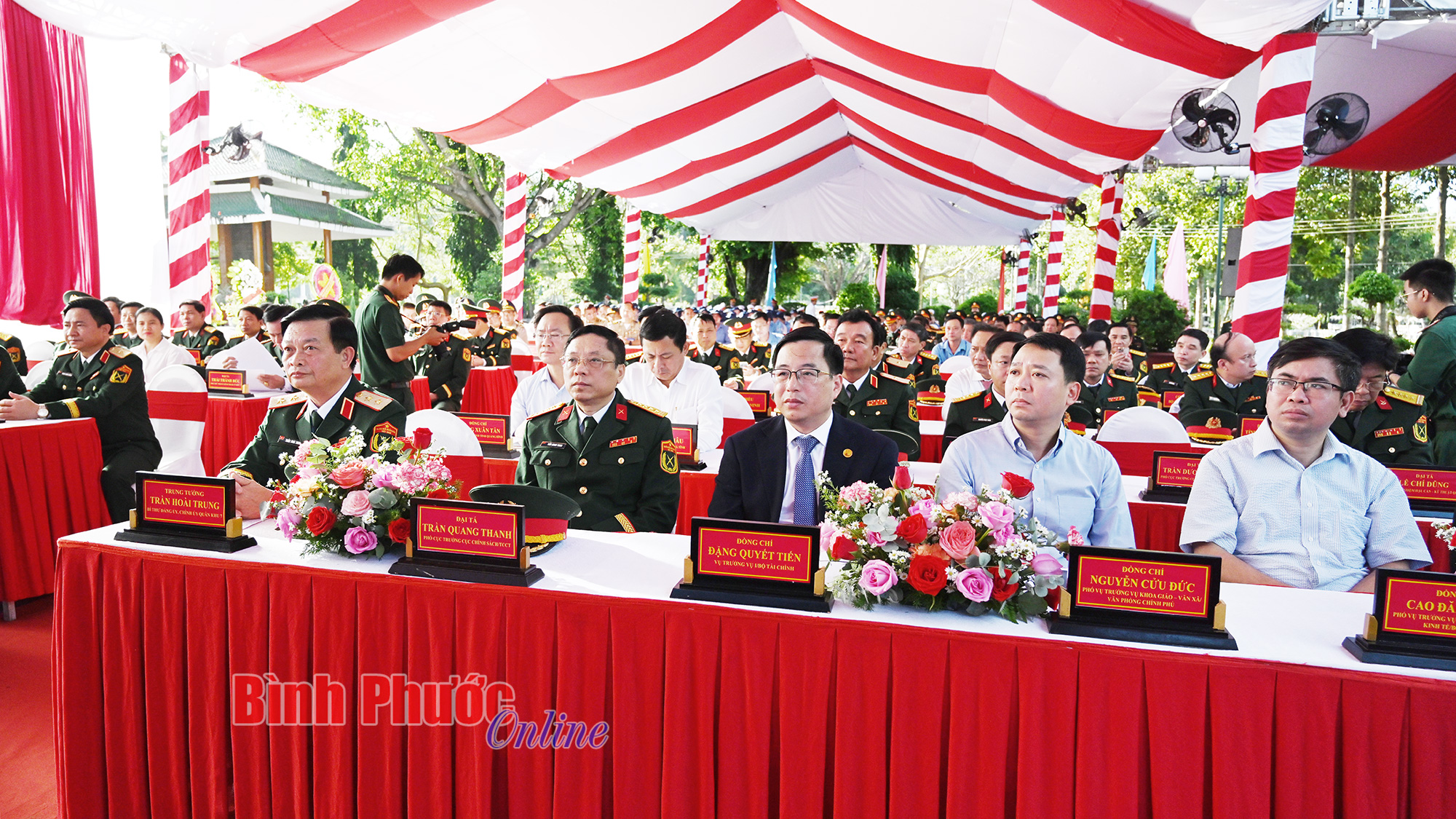 Quân khu 7 tổ chức xuất quân giao nhiệm vụ cho các đội tìm kiếm, quy tập hài cốt liệt sĩ