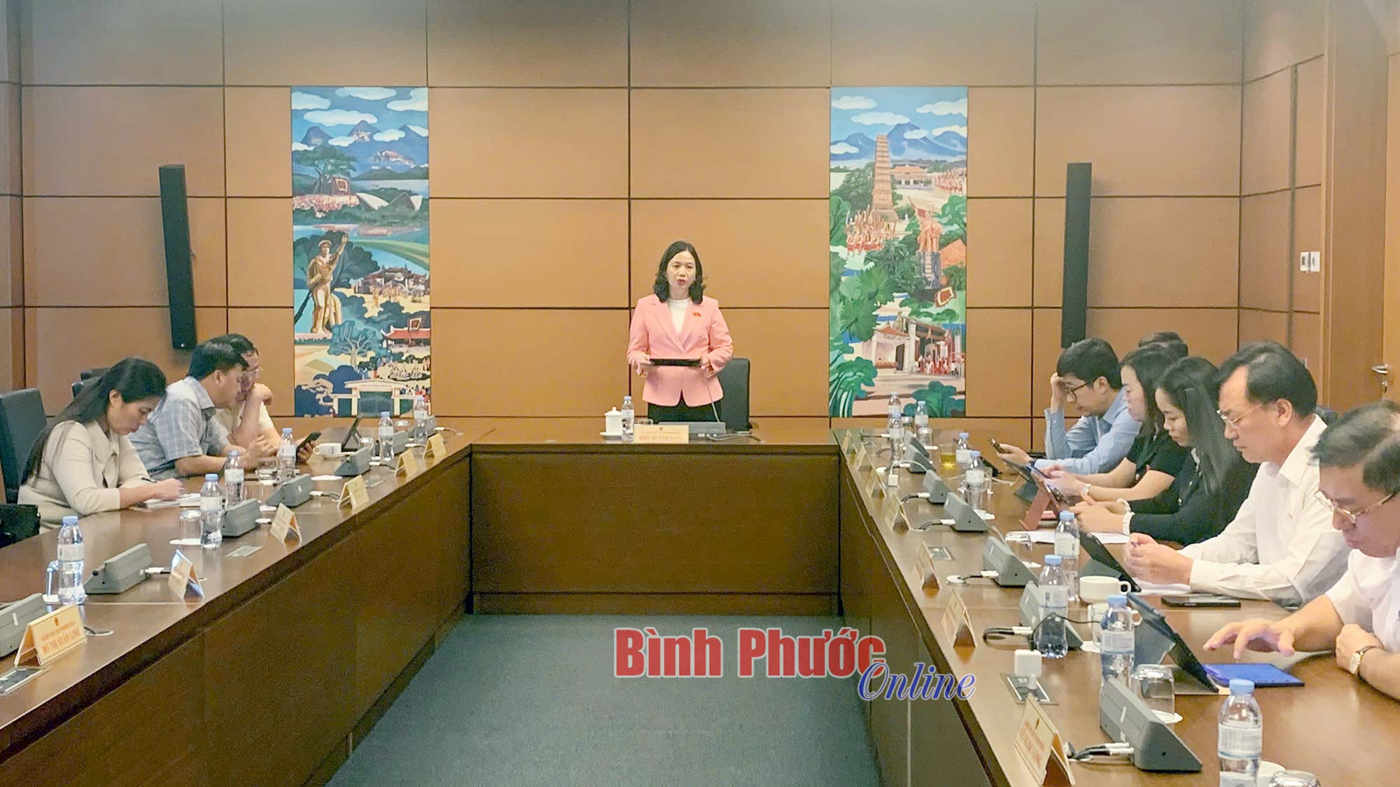 Quốc hội thảo luận về dự án Luật Sửa đổi, bổ sung một số điều của Luật Tiêu chuẩn và quy chuẩn kỹ thuật