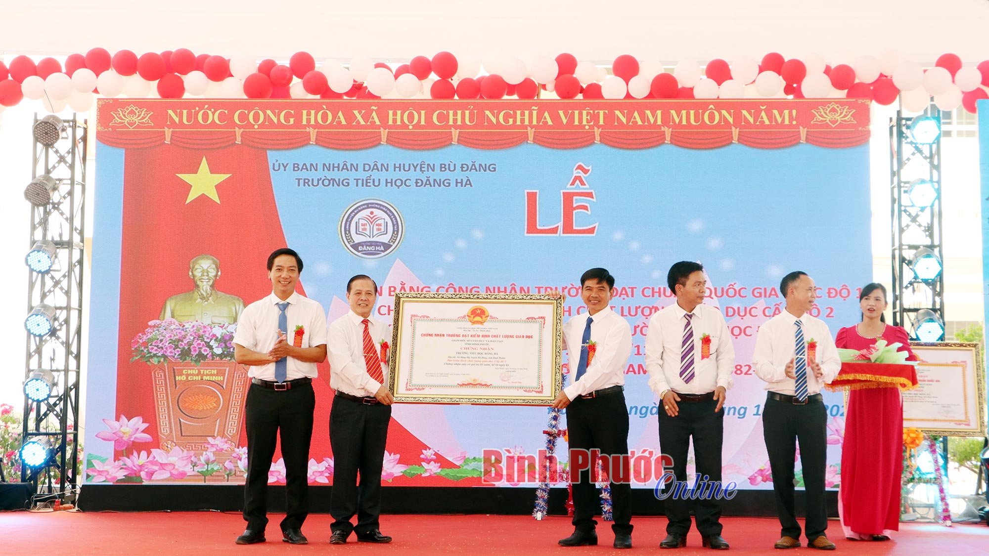 Tiểu học Đăng Hà đạt chuẩn quốc gia