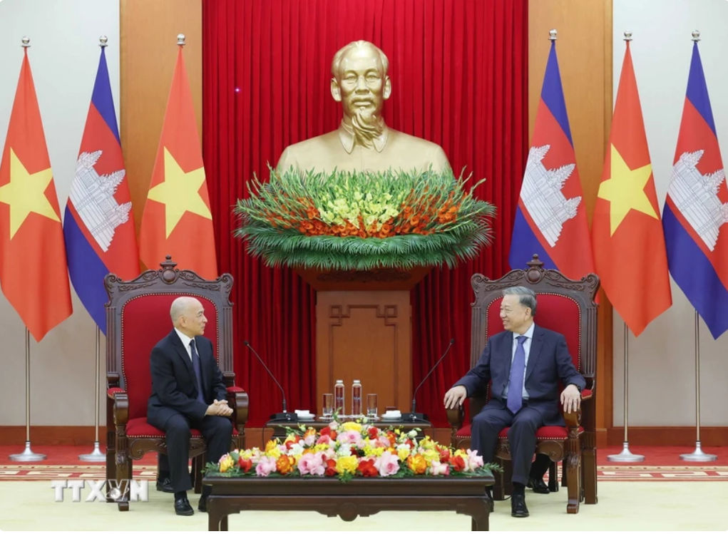 Tổng Bí thư Tô Lâm hội kiến với Quốc vương Campuchia Norodom Sihamoni