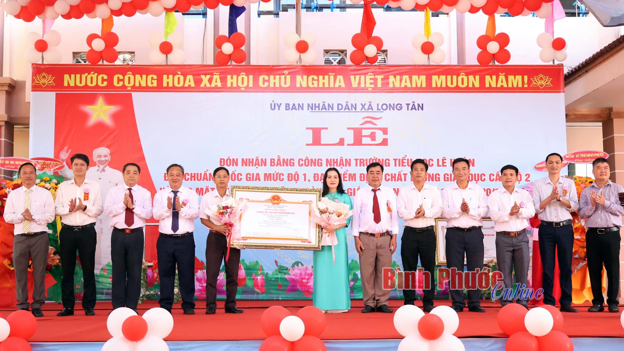 Trường Tiểu học Lê Hoàn đạt chuẩn quốc gia