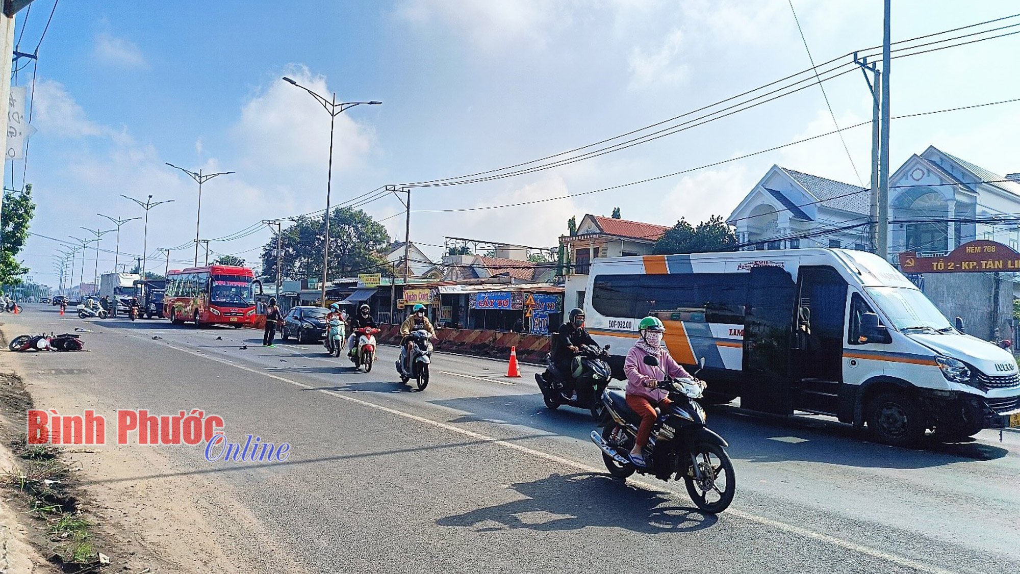 Xe khách tông xe máy, 1 người tử vong