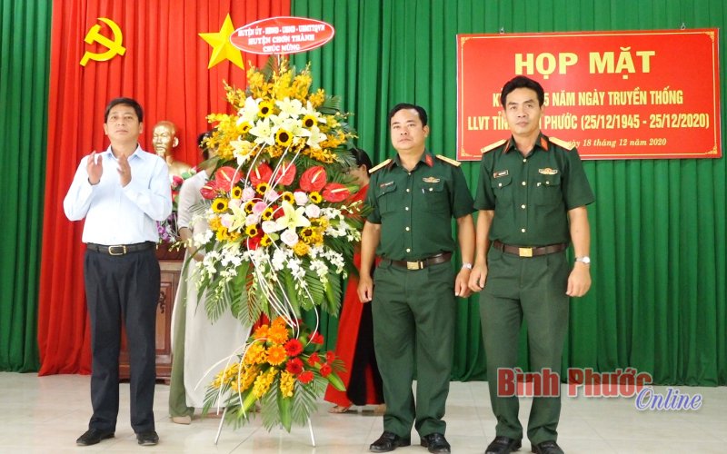 Chơn Thành: Kỷ niệm 75 năm Ngày truyền thống LLVT tỉnh Bình Phước
