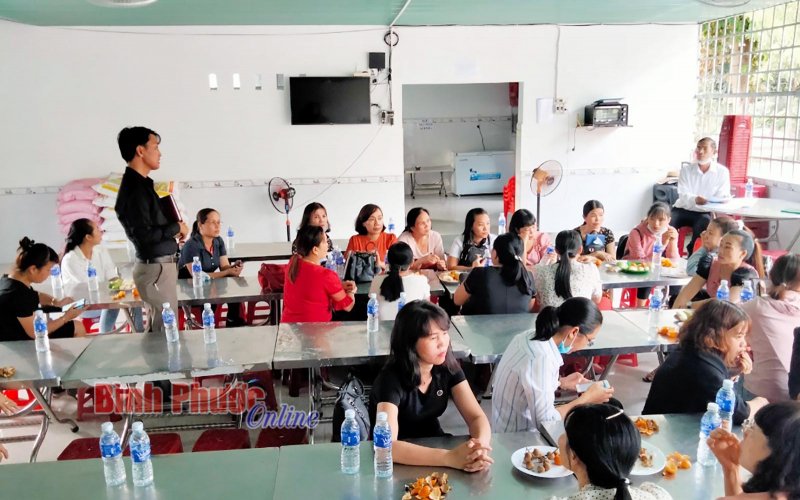 Chơn Thành: Quán triệt đảm bảo ATTP tại bếp ăn tập thể trường học