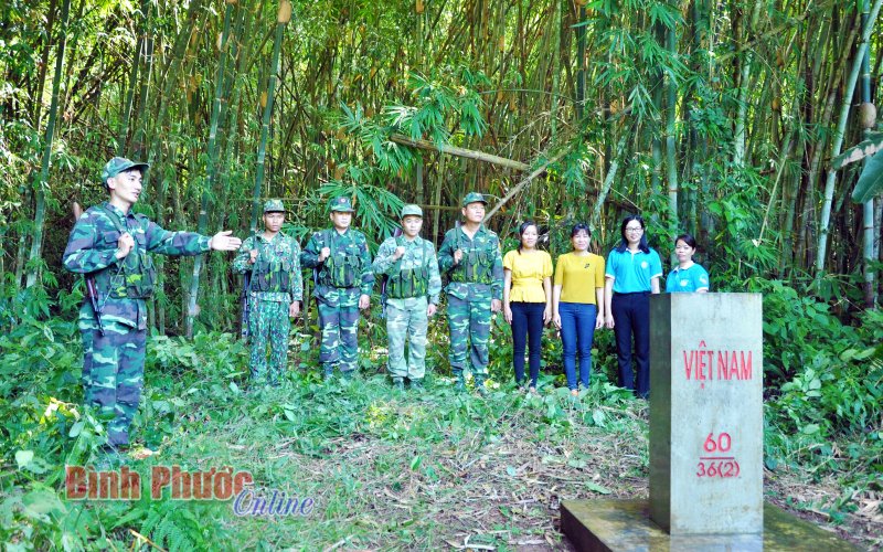 Đồng hành với phụ nữ biên cương