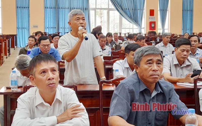 Đồng Phú đối thoại giữa người đứng đầu cấp ủy, chính quyền với nhân dân