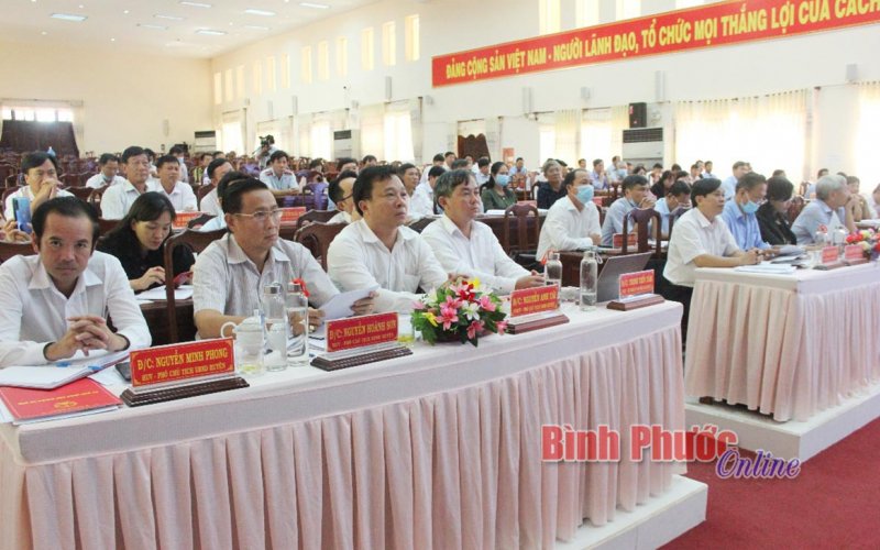 Gắn phát triển kinh tế với bảo vệ môi trường và quốc phòng - an ninh