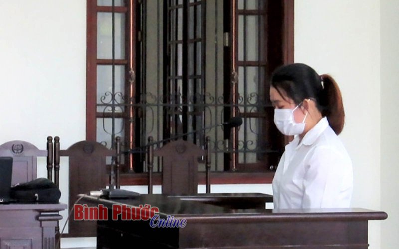 Giết bạn chỉ vì ghen tuông, cô gái trẻ lãnh án 13 năm tù