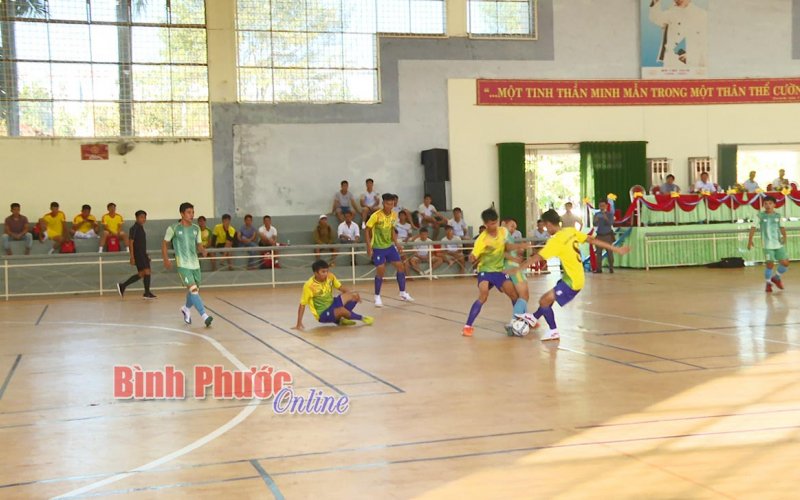  Khai mạc Giải vô địch các câu lạc bộ bóng đá 5 người tỉnh Bình Phước