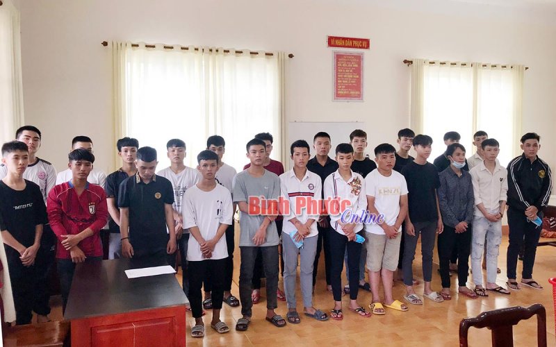 Khởi tố 26 thanh niên có hành vi “gây rối trật tự công cộng và cố ý làm hư hỏng tài sản”