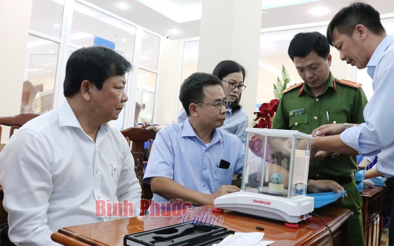 Kiểm tra định kỳ hệ thống lồng quay số Công ty TNHH MTV Xổ số kiến thiết và dịch vụ tổng hợp