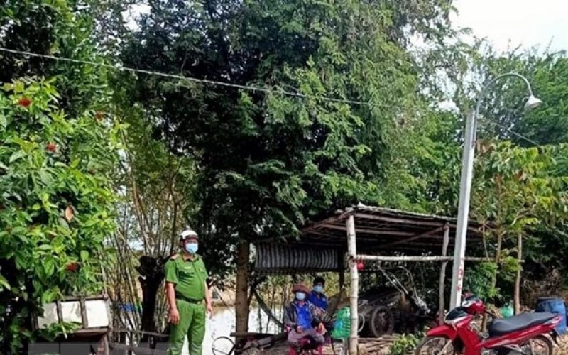 Truy tìm một người nước ngoài nghi nhập cảnh trái phép bỏ trốn