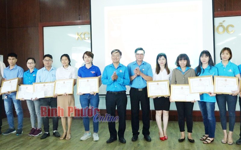 Thu nhập bình quân của công nhân lao động 6,2 triệu đồng/người/tháng 