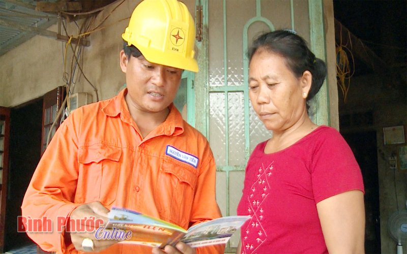 Tiếp tục giảm tiền điện cho khách hàng ảnh hưởng bởi dịch Covid-19