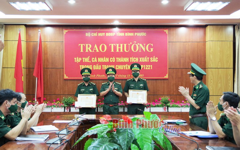 Bình Phước: Khen thưởng đột xuất cho lực lượng bắt vụ vận chuyển ma túy từ Campuchia vào Việt Nam