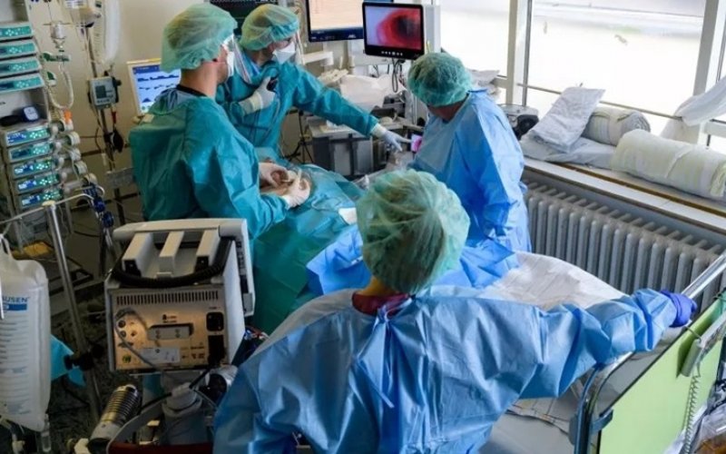 Bộ Y tế yêu cầu các địa phương chủ động ứng phó biến chủng Omicron